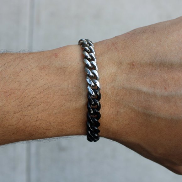 Black and Silver 8mm Cuban Link Bracelet 7" 8" - Picture 1 of 6